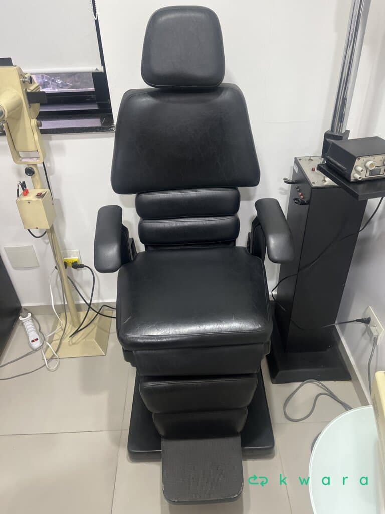 Cadeira automática consultório e coluna Oftamic - foto 1